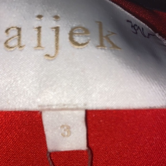 Aijek Off-the-Shoulder Mermaid Gown - Picture 5 of 13